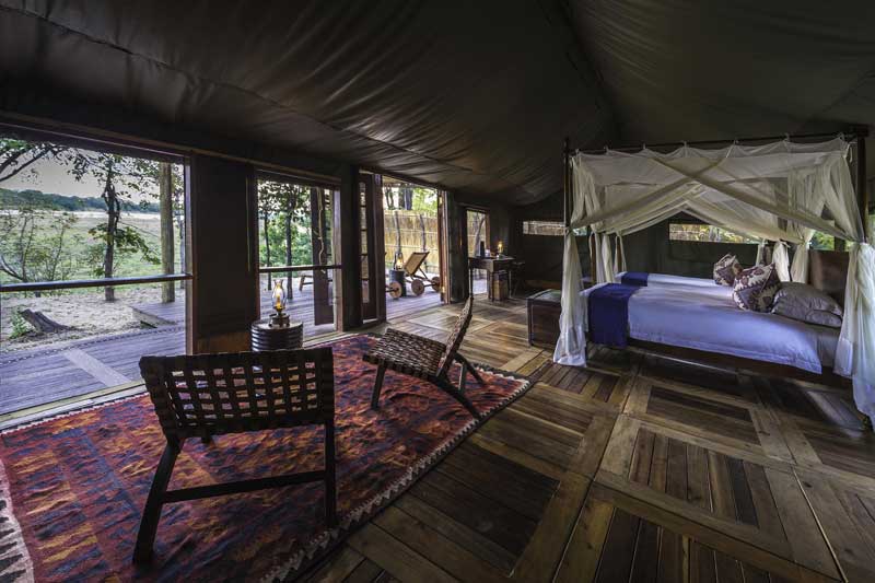 Zungulila Bushcamp - South Luangwa Zambia