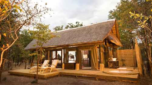 Zungulila Bushcamp - South Luangwa Zambia